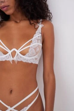 Lace Heart Embroidery Bra 10 Lace Heart Embroidery Bra -Underwear Specialty Store 220208 BC FLL 28PDP LOOK 17 0039