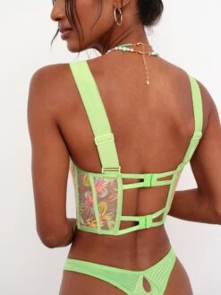 Electric Fields Embroidery High-waist Panty -Underwear Specialty Store 220322 BC FLLxVS LOOK 13 0112 9210c512 6f3e 4e89 a4cf 2c579f2c9c9c