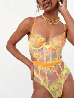 Waterlily Embroidery Teddy -Underwear Specialty Store 220322 BC FLLxVS LOOK 15 0037