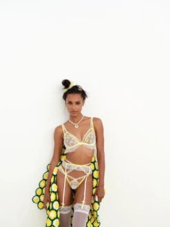 Summer Lovin' Underwire Bra -Underwear Specialty Store 220322 BC FLLxVS LOOK 22 0028 18437bdb d94a 48f2 8dd5 a53bec8bea35