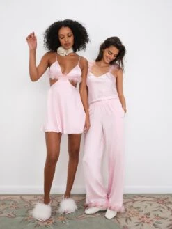 Floral Trim Slip Dress -Underwear Specialty Store 220815 BC FLLxVS LOOK 32 0024 a96cdff9 d9f4 4159 8a82 9210cf261fa5