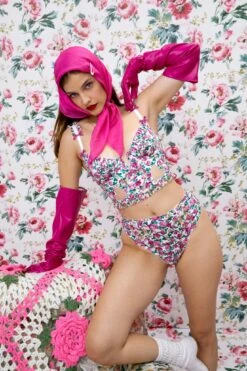 Heart Bloom High-waist Panty -Underwear Specialty Store 220922 FLL VDAY22 Shot11 223 B 52b56f70 d849 4e54 8c56 986e61e1a1b4