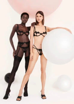 BLUEBELLA Nova Suspender Belt (Black) -Underwear Specialty Store SS21 Nova EN 01 fc688937 243d 43c1 a568 5d7630eb73b2