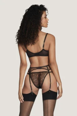 AGENT PROVOCATEUR Lorna Lace Suspender (Black) -Underwear Specialty Store agent provocateur lorna lace suspender black luxury lingerie C
