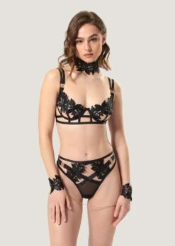 BLUEBELLA Ophelia Wired Bra (Black) -Underwear Specialty Store bluebella ophelia wired cupless bra black sexy lingerie E
